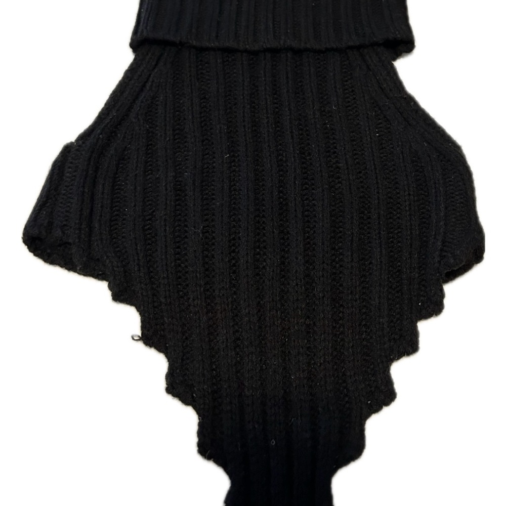 Local European Black Ribbed Turtleneck Sweater